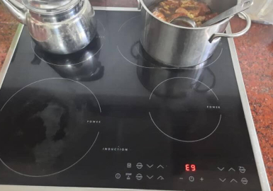 Bảng Mã Lỗi Bếp Từ Electrolux Mới Nhất: Nguyên Nhân & Cách Sửa Tại Nhà